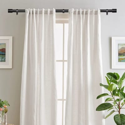 LotaHome - Gordijnroede - Uitschuifbaar - 183-366 cm - Verstelbaar - Gordijnrails - Gordijnstang - 300 cm - Metaal - Eenvoudige Installatie - Inclusief Waterpas - Universeel Design - Complete Set - Modern en Stevig - Belastbaar tot 15 kg - Zwart