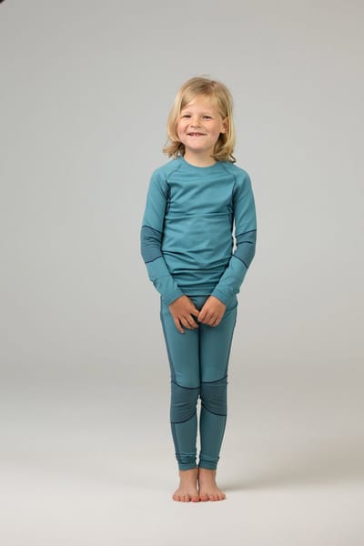 Ducksday - Set Thermisch Ondergoed - Thermokleding - Kinderen - Unisex - Set T-shirt en broek - Tweedelig - Petrol blauw - Maat 122/128