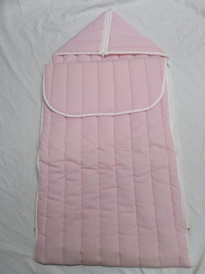 Vaco - Babynestje - Engelnestje - Streepje roze