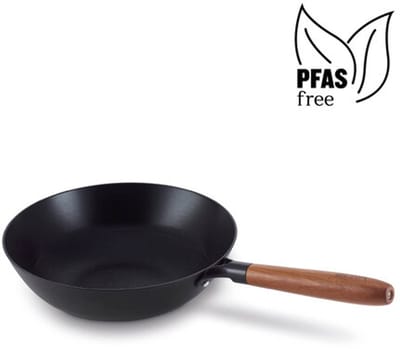 Beka Mandala Wok Non-Stick - Ø 24 cm – Unieke patroon - 100% PFAS-Vrije Antiaanbaklaag - Geschikt voor Inductie & BBQ - 100% Gerecycled geperst ijzer – Keramische antikleef -Houten steel met ophanggat