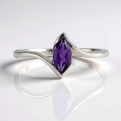Cavill - Zilveren Ring 925 Sterlingzilver met 0,433 Ct Zambia Amethist - Marquise Slijpsel - Elegante Paarse Edelsteen - Moderne Dames Sieraden