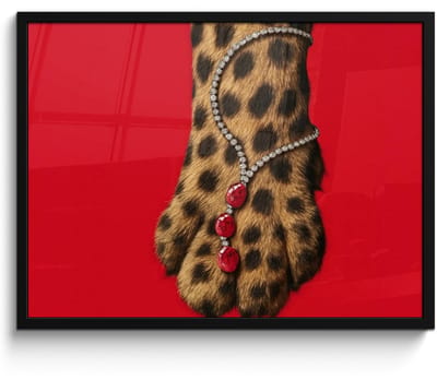 Poster in lijst - Fotolijst 70x50 cm - Posters - Poot - Luipaard - Ketting - Edelstenen - Posterlijst zwart - Decoratie - Wanddecoratie woonkamer - Muurdecoratie slaapkamer