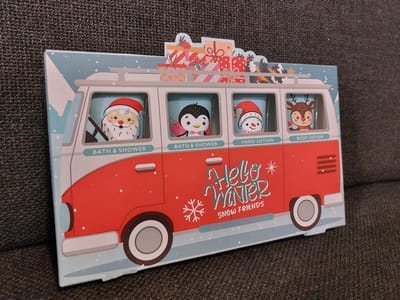 Kerst Geschenkset Hello Winter | 4-delige Verzorgingsproducten Cadeauset - Winter Geschenkset - Vanillegeur