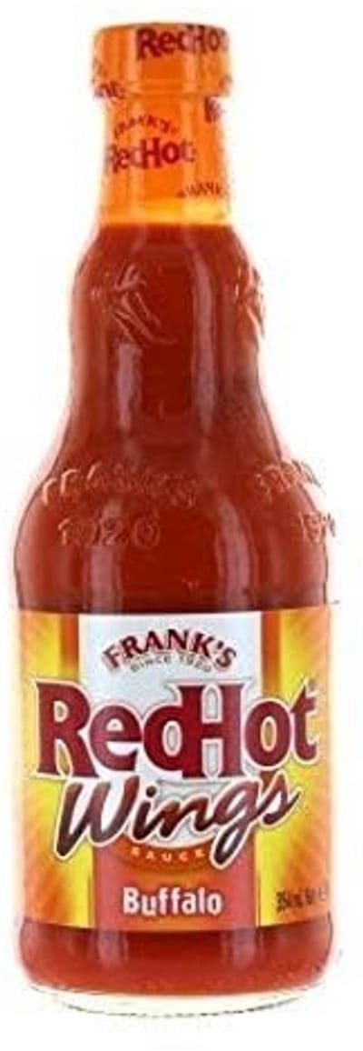 Frank's RedHot Wings Sauce, pittige cayennepepersaus 1 x 680 ml - Perfect voor kippenvleugels, gegrild vlees en meer - Glutenvrij, gemaakt met Mexicaanse cayennepeper met Kajal Sticker