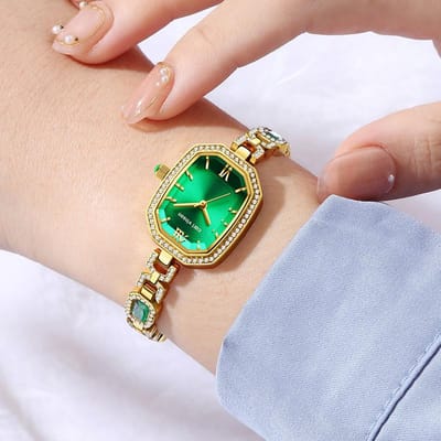 Brits Horloge met Diamanten Luxe Niche High-grade Gevoel Waterdicht Armbandhorloge Mode Decoratief Temperament Horloge Vrouw white