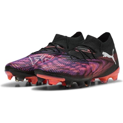 Puma Future 8 voetbalschoenen voor dames, nauwsluitende pasvorm, voor kunstgras (Zwart/Paars)