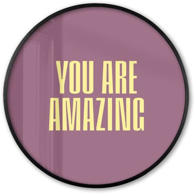 Poster in lijst Rond - Fotolijst 60x60 cm - Posters - Tekst - Paars - Amazing - Ronde posterlijst zwart - Decoratie - Wanddecoratie woonkamer - Muurdecoratie slaapkamer