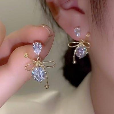 Nieuwe modetrend Uniek ontwerp Elegante delicate strik Zirconia oorbellen Vrouwen sieraden Bruiloft feest Premium geschenken black