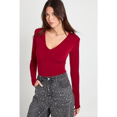 boohoo Dames Slinky Bodysuit Met Diepe Halslijn Lange Mouwen En Schoudervullingen | Wine | Maat: 6