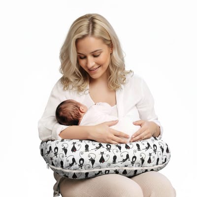 BabyUniverse Serie - Voedingskussen - Katten - Ergonomische Ondersteuning - Zacht Katoen