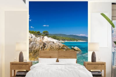 Behang - Fotobehang Zee - Klif - Zomer - Tropisch - Breedte 190 cm x hoogte 260 cm