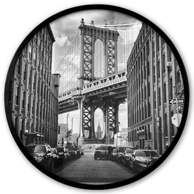 Poster in lijst Rond - Fotolijst 40x40 cm - Posters - Straat - Brug - Amerika - Zwart wit - Ronde posterlijst zwart - Decoratie - Wanddecoratie woonkamer - Muurdecoratie slaapkamer