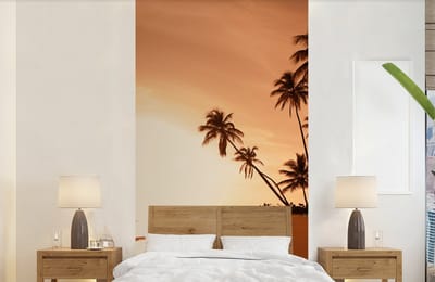 Behang - Fotobehang Zonsondergang - Tropisch - Palmboom - Strand - Zee - Breedte 120 cm x hoogte 240 cm