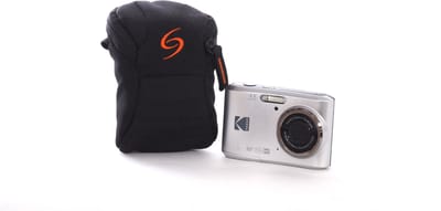 Kodak Pixpro FZ45 - Compactcamera - Zilver - + 32GB geheugenkaart - + Tas