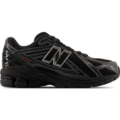 New Balance 1906 Kindersneakers - Zwart - Maat 35.5 - Leer