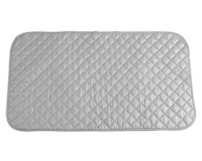 Dailygoods- Strijkmat Hittebestendig - Opvouwbaar - Antislip - Katoenen Deken - Draagbaar - 46 x 81 cm - Strijkdeken