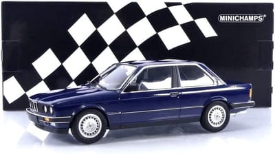 BMW 323i 1982 - 1:18 - Minichamps