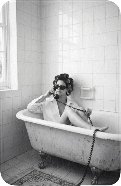 WC mat 40x60 cm - Antislip - Bad - Vrouw - Zwart - Wit - Toiletmat - Vloermat - Douchemat - Toilet tapijt - Toiletmatten