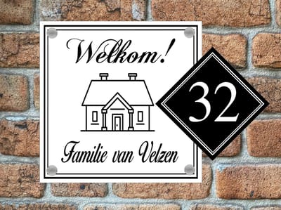 Naambordje / huisnummer voordeur welkom huisje 20x20 met nummer wit