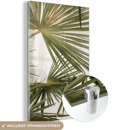 MuchoWow® Glasschilderij 120x180 cm - Schilderij acrylglas - Bladeren - Palmblad - Tropisch - Zomer - Foto op glas - Schilderijen