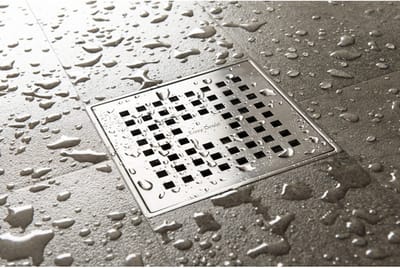 Easy Drain Aqua Plus Quattro vloerput met RVS afwerkdeel met RVS rooster en zijuitlaat 15x15cm inbouwdiepte 73 106mm waterslot 50 tot 25mm