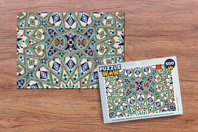 Puzzel Een Marokkaanse Mozaïekmuur waar de figuren veel door elkaar heen lopen - Legpuzzel - Puzzel 500 stukjes