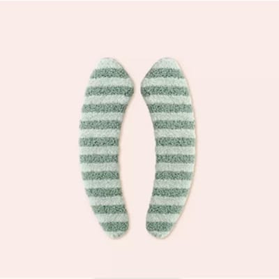 Housse de siège de toilette épaissie Douce Lavable Auto-adhésive Coussin de siège de toilette Universel Chaud Tapis de siège de toilette Accessoires de salle de bain WC vert