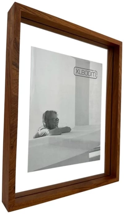 XLBoom Floating Box Fotolijst Cheukwood 26x35,5cm - Zwevend houten frame met glas - Verkrijgbaar in wit, donkerbruin en zwart - Tijdloze design fotolijst voor modern wonen