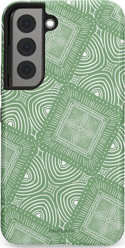 Casetastic Hoesje Geschikt voor Samsung S22 - Stijlvolle Beschermende Duo-layer Case - Groene Mandala