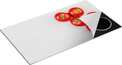 Chefcare Inductie Beschermer Tomaten op Witte Houten Planken - 95x50 cm - Afdekplaat Inductie - Kookplaat Beschermer - Inductie Mat