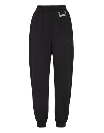 Broek Signature