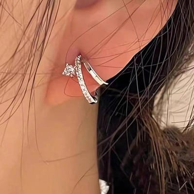 Nouvelles Boucles d'Oreilles Géométriques Scintillantes Incrustées de Zirconia pour Femmes Délicates Luxe Accessoires de Bijoux de Banquet de Mariage black