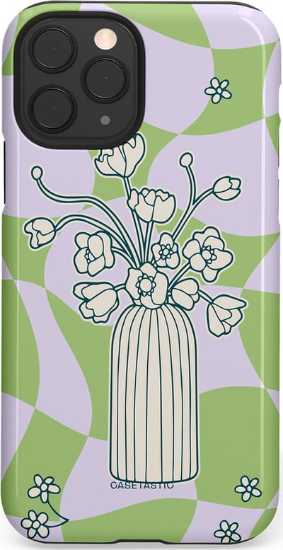 Casetastic Hoesje Geschikt voor Apple iPhone 11 Pro - Stijlvolle Beschermende Duo-layer Case - Bosje vol groen