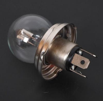 vicma autolamp 12v 45/40w p45t nieuw