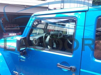 Jeep Wrangler (type JK) donkere zijwindschermen set a 2 stuks tbv voordeuren L+R - 3 & 5-deurs model 2007 - 2018 pasvorm Team Heko