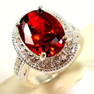 Huitan Bagues Nobles et Brillantes en Zircone Cubique pour Femmes Bijoux Esthétiques Modernes et Magnifiques pour Mariage Accessoires de Doigt Tendance et Chic 8&SILVER PLATED