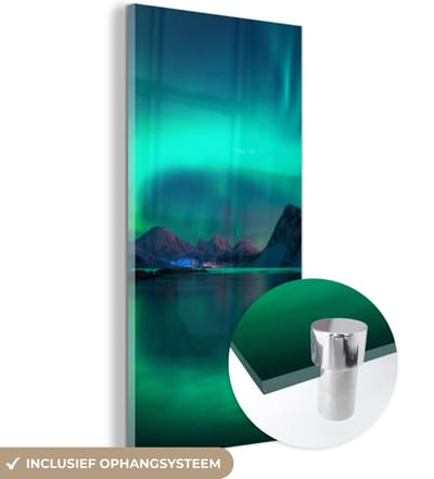 Glasschilderij - Noorderlicht - Berg - Noorwegen - Natuur - 20x40 cm - Water decoratie - Acrylglas Schilderijen - Foto op Glas