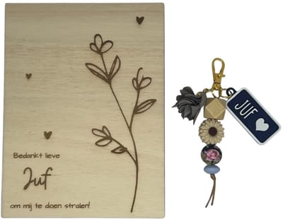Sleutelhanger en kaartje JUF | blauw | bloem | bedankt lieve juf | jij bent de liefste | liefste juf | topjuf | einde schooljaar | cadeau
