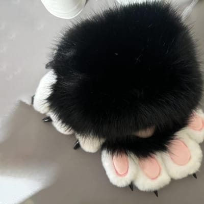 Schattige Cartoon Cosplay Kostuum Handschoenen Warm Pluche Pluche Kattenpoot Handschoenen Piepende Cosplay Props Anime Conventies One Size black