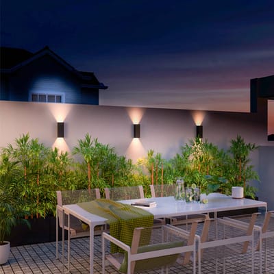 Calex LED Wandlamp Milan - Rechthoek - LED Up & Down - Verstelbare Stralingshoek - 8W - Tuinverlichting - Modern Design - Warm Wit Licht - Voor Binnen en Buiten - Zwart