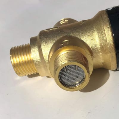 Thermostatische mengkraan met 1/2 NPT aansluitingen voor nauwkeurige temperatuurregeling