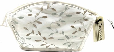 Vagabond-Toilettas- Medium Curved Holdall "Intrique" 7746-afmeting 29 x 8,5 x 17  cm.