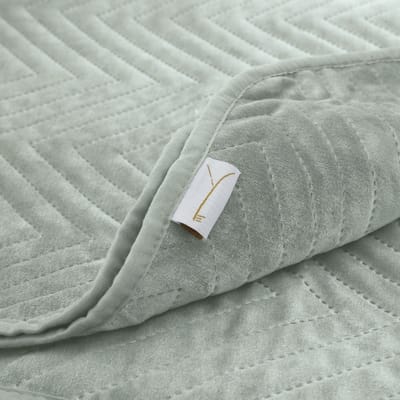 Yellow Laurel-Green Sprei Madeline 270x260 cm, gemaakt van 100% Polyester