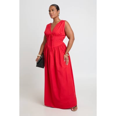boohoo Dames Plus Katoenen Poplin Maxi Jurk Met Diepe V-hals En Getailleerd Middel Detail | Rood | Maat: 44
