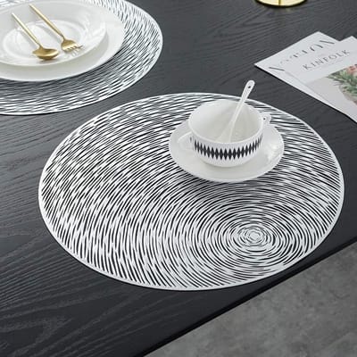 Set van 4 Ronde PVC Tafelonderzetters - Warmtebestendig, Antislip en Sterrenhemel Decoratief voor Thuis, Keuken en Eetkamer