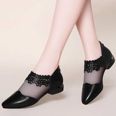 Vier Nieuwe Ballerina's Kant Luie Schoenen Vrouwen Sexy Puntige Neus Zwart Koreaanse Stijl Dames Loafers Pumps Vrouwen Mesh Sandalen 35 zwart