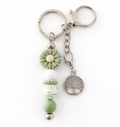 Sleutelhanger, tashanger met kralen | bloem | groen | levensboom