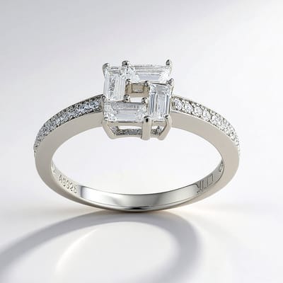 Cavill - Zilveren Ring - 925 Sterling Zilver - 4 Witte Topaas 0 477 ct - 20 Pavé Zirkonia 0 109 ct - Elegant Briljant Trapgeslepen Design
