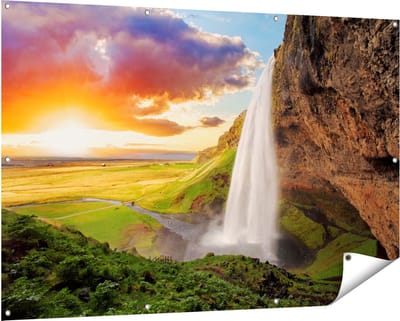 Gards Tuinposter Waterval in IJsland met Zonsondergang - 150x100 cm - Tuindoek - Tuindecoratie - Wanddecoratie buiten - Tuinschilderij