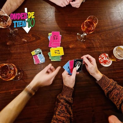 F4F Games Onder de 10 - Kaartspel voor de hele familie - Gezelligheidsspel